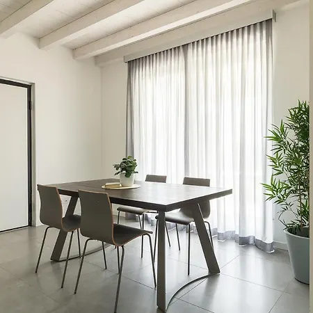 Cittadella 7 * Manerba del Garda